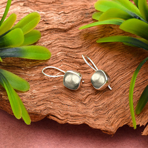 Pendientes Colgantes de Plata de Ley 925 con Pirita Dorada Natural, Hechos a Mano, Proveedor de Joyería de Plata con Piedras Preciosas - Product Image 2