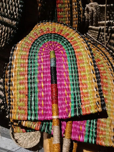 Abanicos de pared de hierba marina tejidos a mano en varios colores, una tendencia de moda, perfectos para decorar casas de estilo bohemio, suministrados desde Vietnam. - Product Image 6