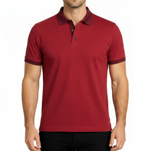 Camiseta de Verano Casual para Hombre, de Manga Corta, Tejida y Transpirable, con Logotipo Personalizado, Color Borgoña Rojo Oscuro, Cuello con Ribete en Contraste, Corte Ajustado - Product Image 1