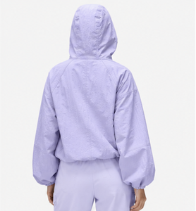 Chaqueta cortavientos ligera con capucha para mujer, informal, con media cremallera, impermeable, a prueba de viento, de talla grande. - Product Image 3