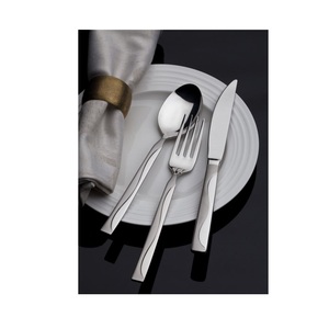 Ensemble de couverts en acier inoxydable de qualité supérieure avec finition lisse pour la maison, la cuisine, le restaurant, l'hôtel, les repas quotidiens et le service de table - Product Image 5