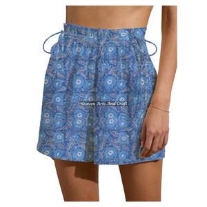 Shorts de week-end en coton respirant et confortable avec cordon de serrage, personnalisables, best-seller pour femme, style gym imprimé au bloc - Product Image 6