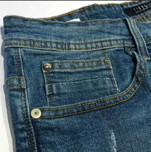 Shorts en jean baggy pour hommes, tendance, durables, légers et idéaux pour les sorties décontractées et les journées relaxantes - Product Image 5