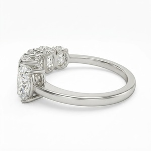 Anillo de Diamantes Cultivados en Laboratorio de Corte Ovalado de 2.00CTW en Oro Blanco de 8k, Certificado por IGI, Anillo de Bodas de Cinco Piedras - Product Image 2