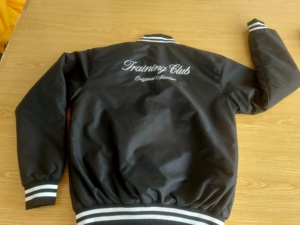 Chaqueta Bomber de Satén al por Mayor, Chaqueta con Logotipo Personalizado, Chaqueta Escolar Informal Ligera de Talla Personalizada - Product Image 3