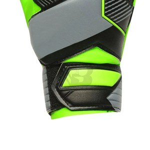 Professional Football Goalkeeper Gloves <b>Custom</b> Size Available Latex / Leather Customized Comfortable - Product Image 6