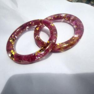 Brazalete de Resina Hecho a Mano por MN Exports, Joyería Moderna y Elegante para Mujer, Ligero, Regalo Islámico - Product Image 1