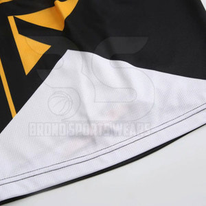 Tenue de basketball respirante, légère, à séchage rapide, en mesh athlétique durable, pour l'entraînement sportif, pour hommes - Product Image 4