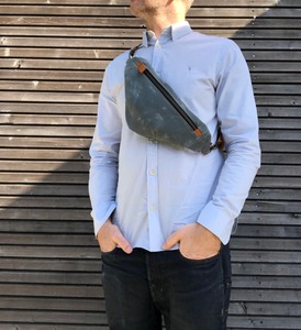 Sac bandoulière en cuir et toile durable, étanche, avec fermeture éclair, sac de poitrine décontracté pour voyage, vente en gros LCSB-0018 - Product Image 4