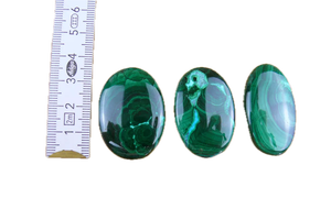 Top qualité Malachite pierres précieuses Cabochon Malachite pierre précieuse en vrac Malachite mélange semi-précieux forme pendentif fabrication de bijoux - Product Image 2