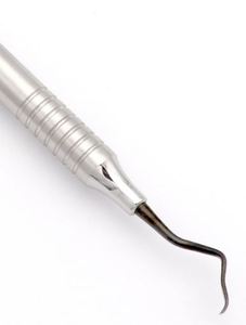 ที่ขูดกระดูก 1/3 Buser # 6 แบล็คไลน์ – เครื่องมือเก็บกระดูกทางทันตกรรมแบบสองด้าน, 4.0–6.0 มม., สแตนเลสสำหรับการผ่าตัด - Product Image 3