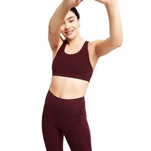 Mallas sin costuras de cintura alta para mujer, pantalones de Yoga con control de barriga y levantamiento de melocotón, tela de secado rápido, suministro de fábrica de ropa deportiva OEM. - Product Image 2