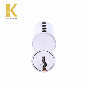 Cilindro SFIC de latón cromado satinado con 7 pines y ranura en B para seguridad de puertas residenciales, con inspección completa de fábrica. - Product Image 3