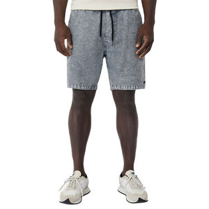 Shorts con lavado ácido de estilo vintage, ligeros y de corte relajado, diseñados para mayor comodidad y un estilo urbano atrevido. - Product Image 1
