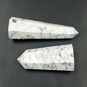 หินโอเบลิสก์คริสตัลโฮไลต์ธรรมชาติ ชักราลูเม่ หินโฮไลต์สีขาวขัดเงา สำหรับการบำบัดด้วยพลังงานเรกิ การทำสมาธิ และการตกแต่ง - Product Image 6