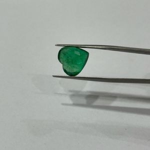 Esmeralda Natural Zambiana de Corte Corazón 7.54Ct 13x13mm Verde AAA Gema Suelta con Ligeras Imperfecciones Grado Joyería Fina Venta al por Mayor - Product Image 5