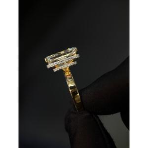 แหวนเพชรทรงรัศมี 10 กะรัต เพชรเลี้ยงในห้องปฏิบัติการ ทอง 14K เพชรข้าง 1.8 กะรัต แหวนหมั้นแบบวงแหวนซ่อน - Product Image 3