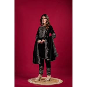 ชุดแต่งกายสำหรับปาร์ตี้สีดำจากนักออกแบบ SRK Top-dupatta พร้อมงานเย็บปักถักร้อยและลำดับไซส์ XL - Product Image 3