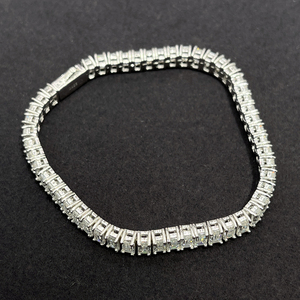 Bracelet tennis en diamant de laboratoire pour femme, argent 925, léger, taille baguette, diamant certifié, bijou de luxe élégant, cadeau - Product Image 2
