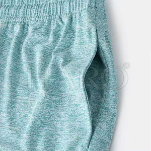 Ensemble t-shirt et short streetwear décontracté, mode moderne, tissu doux et confortable pour un style urbain et un usage quotidien - Product Image 6