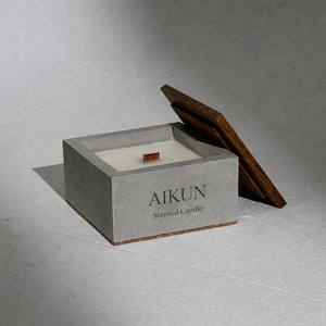 Vela Aromática de Lujo AIKUN en Recipiente Cuadrado de Cemento con Mecha de Madera y Tapa de Madera para Decoración del Hogar o Regalo - Product Image 3