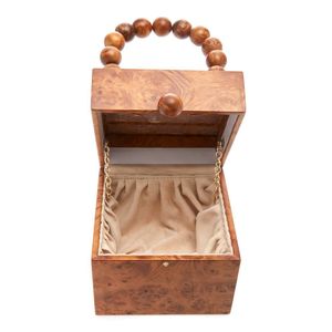 Pochette de soirée en bois écologique pour femme – Article de mode original pour occasions spéciales - Product Image 2