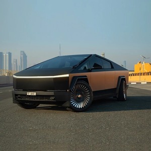 Tesla Cybertruck, pick-up électrique de luxe, longue portée, batterie haute capacité, moteur puissant, technologie intelligente, charge rapide - Product Image 5