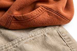 <b>Women's</b> Regular Fit Solid Breathable Casual Long Sleeve Hip Length Modal Zip-Through Hoodie Front Logo Pockets - Product Image 6