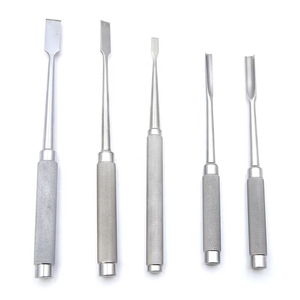 Instrumentos Quirúrgicos Ortopédicos Manuales de Acero Inoxidable AHI, Precio de Fábrica, Osteótomos, Cincel para Huesos, Diseño Recto, Certificación CE - Product Image 1