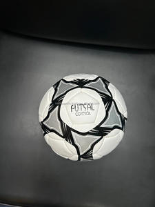Balón de fútbol sólido hecho con tinta de látex de 4 FORROS 150, tinta a prueba de butilo de 4 colores diferentes - Product Image 2