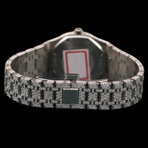 Montre exclusive de style hip-hop avec diamants moissanite taille ronde, date automatique et quartz, entièrement sertie de diamants. - Product Image 3