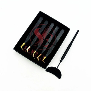 Pinzas Profesionales de Acero Inoxidable de Alta Calidad, Duraderas, Antiestáticas y de Precisión para Pestañas, con Logotipo Personalizado, Agarre de Diamante, Negro Mate - Product Image 5