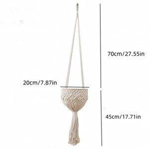 Panier suspendu en macramé bohème, parfait pour les fruits, les légumes, les plantes, rangement élégant pour la cuisine et décoration intérieure, en provenance d'Inde - Product Image 5