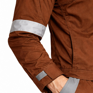 Ropa de Trabajo de Algodón Resistente, Uniforme de Seguridad Industrial, Overol con Costuras Reforzadas y Tiras Reflectantes, ISO 9001 - Product Image 3