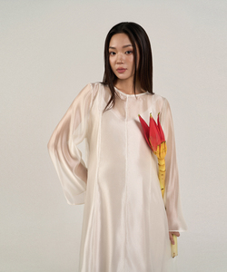 ชุดเดรสผ้าไหมออร์แกนซ่าเนื้อบางเบา ระบายอากาศได้ดี สไตล์ลำลองหรูหรา สำหรับคุณแม่ตั้งครรภ์ ทรงหลวม เอวไม่รัดรูป แขนยาวปกติ คอเสื้อแบบคอกลม ความยาวปานกลาง - Product Image 5