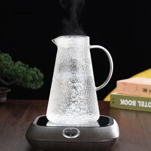 Jarra de Agua Multiusos de Vidrio de 1.8L, Ecológica, Libre de BPA, con Tapa y Asa para Servir y Almacenar Jugo, Leche, Limonada, Agua Fría, Refrescante - Product Image 4