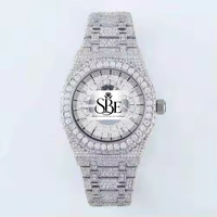 Edelstahl Quadratisches Gehäuse Saphirglas Zifferblatt ETA Quarzwerk Chronograph Wasserdicht Diamantbesetzt 41mm Uhr
