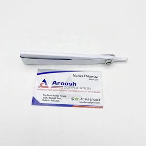 Maquinilla de afeitar de peluquero de acero inoxidable Manual profesional, herramienta de afeitado corporal y facial con logotipo personalizado de alta calidad, sostenible - Product Image 5