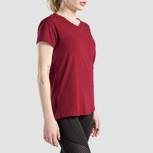 Chemises en coton tendance pour superpositions et tenues par temps chaud, t-shirts modernes et élégants pour femmes à col en V. - Product Image 6