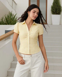 Vente en gros, T-shirt haut de gamme pour femme, style mode, coupe ajustée, sexy, en soie/coton, à manches bouffantes et motif à pois, tendance 'Pure Desire' - Product Image 2