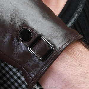 Gants en cuir noir pour hommes avec sangle de poignet réglable pour une utilisation tactique en extérieur - Product Image 3