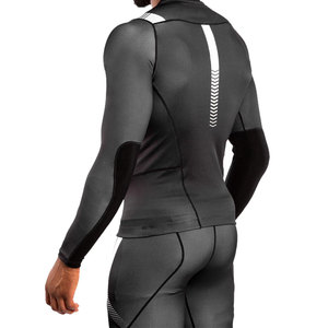Vêtements de sport tricotés personnalisés en gros pour la course à pied, maillots de compression pour la gym, vêtements de fitness pour hommes, maillots de gym à col rond - Product Image 4