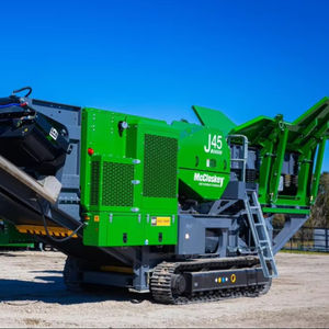 Trituradora de Mandíbulas McCloskey J45 con Caja de Cambios, Motor y Bomba - Capacidad Máxima de 700 t/h, Garantía de Más de 5 Años - Product Image 1