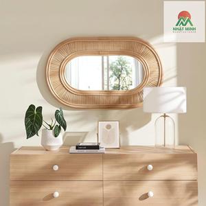 Espejo de pared ovalado hecho de ratán de color natural. Diseño suave y elegante. Espejo de tocador para baño. - Product Image 4