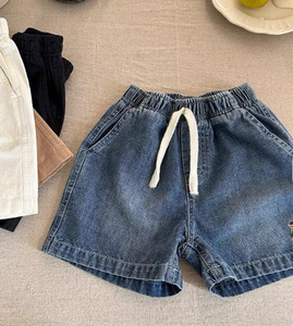 Shorts Bermuda noirs avec broderie d'ours, taille élastique décontractée, pantalon court pour enfants - Product Image 4