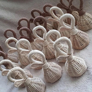 Juguete de Mimbre para Niños en Oferta, Sonajero de Mimbre Hecho a Mano, Campana Decorativa Navideña, Proveedor de Vietnam - Product Image 2