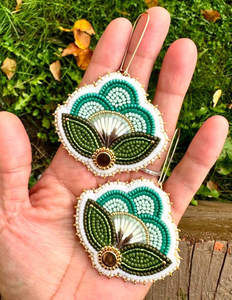 Nouvelles boucles d'oreilles en forme de nœud perlé, style bohème, faites à la main, romantiques, en forme de cœur - Product Image 4