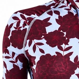 Kaos Golf Wanita Lengan Panjang Kerah Setengah Resleting Burgundy Sublimasi, Atasan Olahraga Bermotif Bunga untuk Latihan Luar Ruangan - Product Image 6