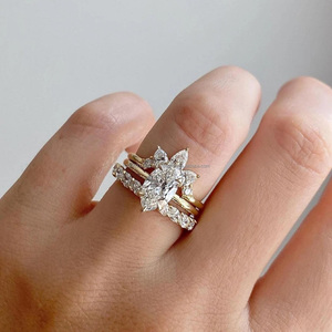 Bague de fiançailles ou de mariage en moissanite taille marquise demi-éternité en or jaune 14 carats, bague assortie empilable pour cadeau d'anniversaire - Product Image 3