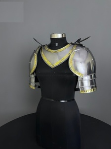 Armadura de Caballero Antigua de Acero Plateado con Cristales, Pechera Completa, Protectores de Brazos, Capucha de Malla, Estilo Medieval Gótico, Disfraz de Cosplay - Product Image 4